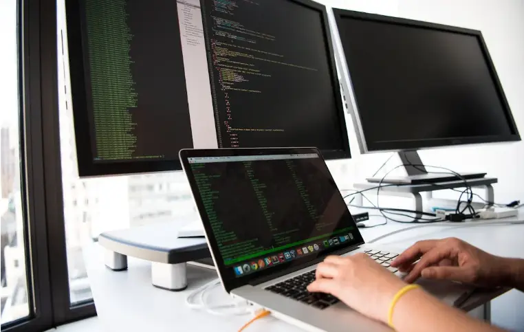 Cari Jasa Pembuatan Website Murah di Kota & Kabupaten Cianjur dan Sekitarnya? Juragan Website Solusi Ahlinya!
