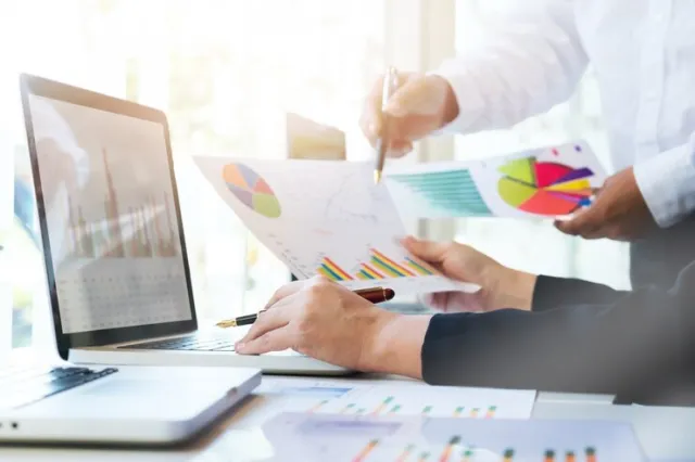 Jasa Pembuatan Website Murah di Padang — Solusi Digital Profesional dari Juragan Website