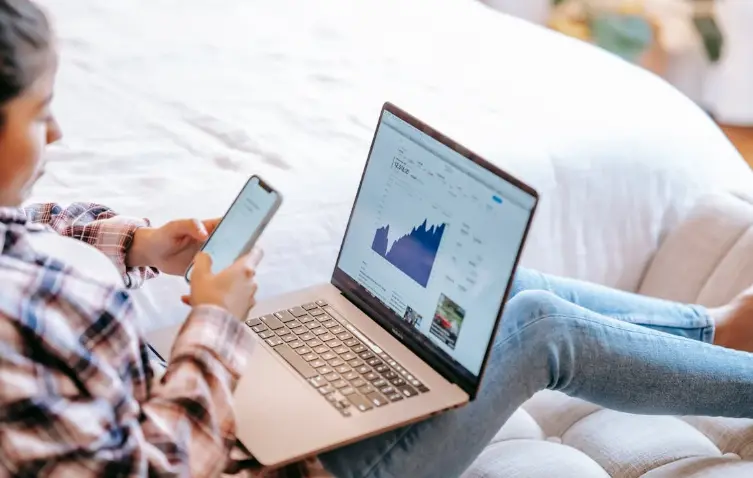 Bisnis di Ende Belum Punya Website? Saatnya Go Digital Sekarang!