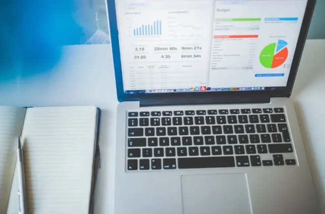 Pengembangan Online: Meningkatkan Kehadiran Bisnis dengan Website Unggul untuk Perusahaan Besar dan UMKM