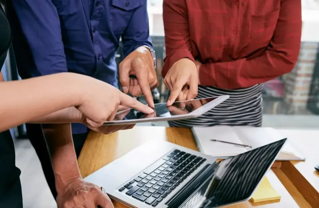 Butuh Jasa Pembuatan Website Terjangkau di Majene? Juragan Website  Siap Bantu Bisnismu Go Digital!