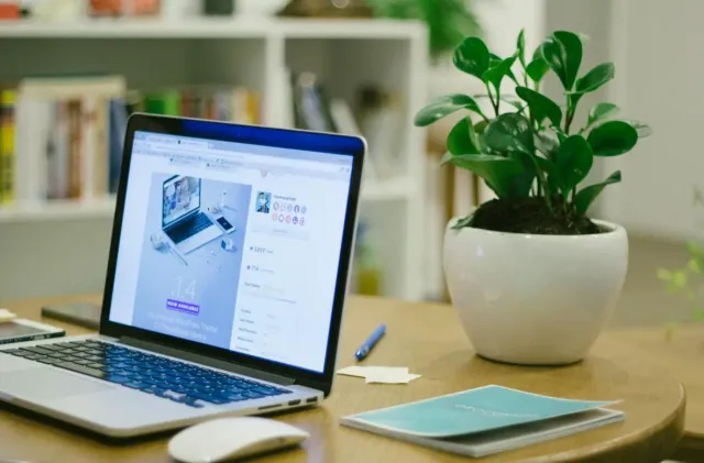 Bisnis Lokal Pandeglang Naik Kelas: Website Murah yang Siap Bawa Anda Go Digital